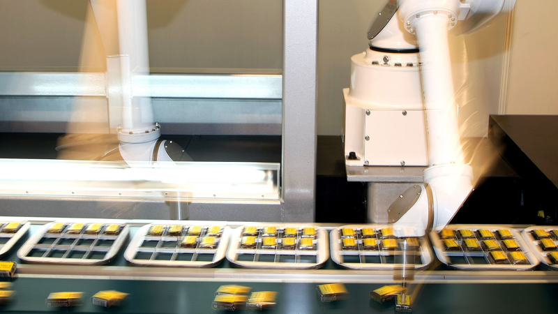 Illustration for article titled 18 Gorgeous Images of Job-Stealing Factory Robots